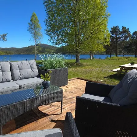Storliholmen With 170m Freshwater Line And Trout Fishing Rights Дом отдыха Sandvika (Gjemnes)